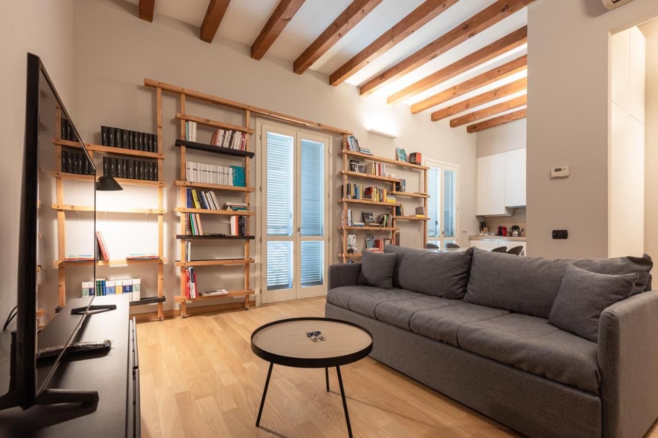 Beplace Apartments In Isola Milán Exteriér fotografie